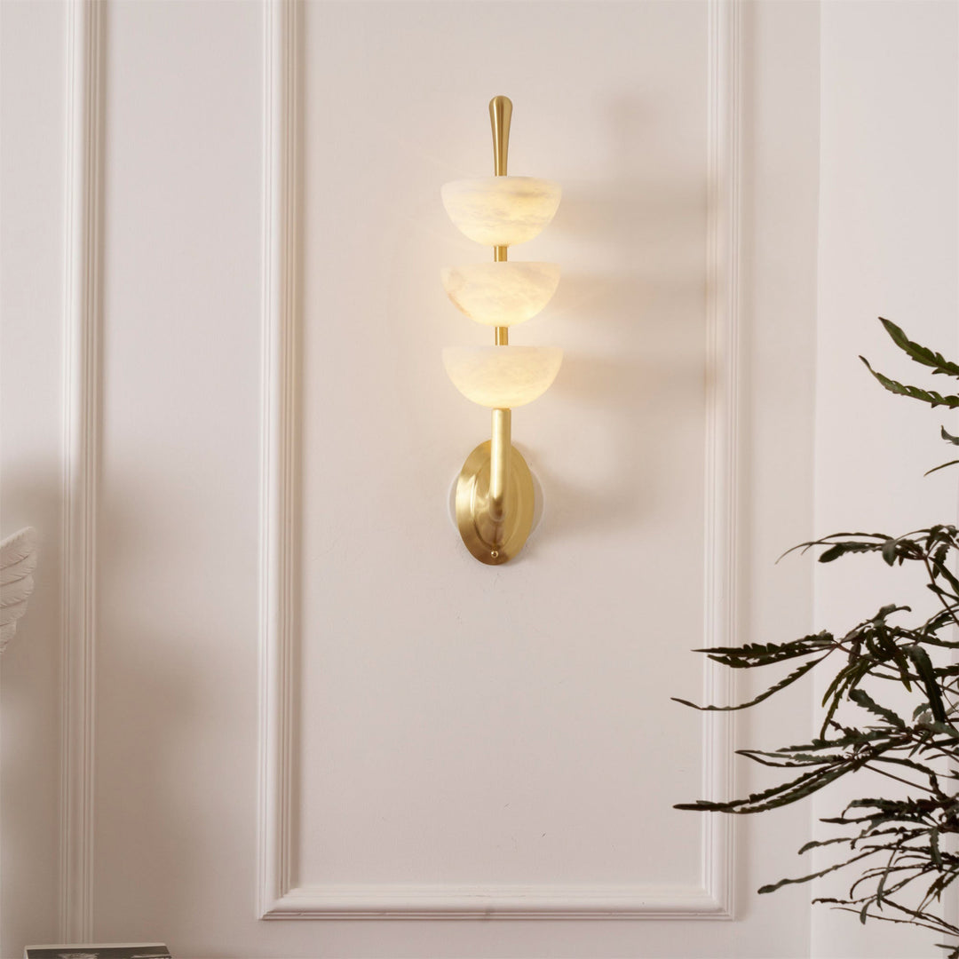 Lámpara de pared triple de alabastro