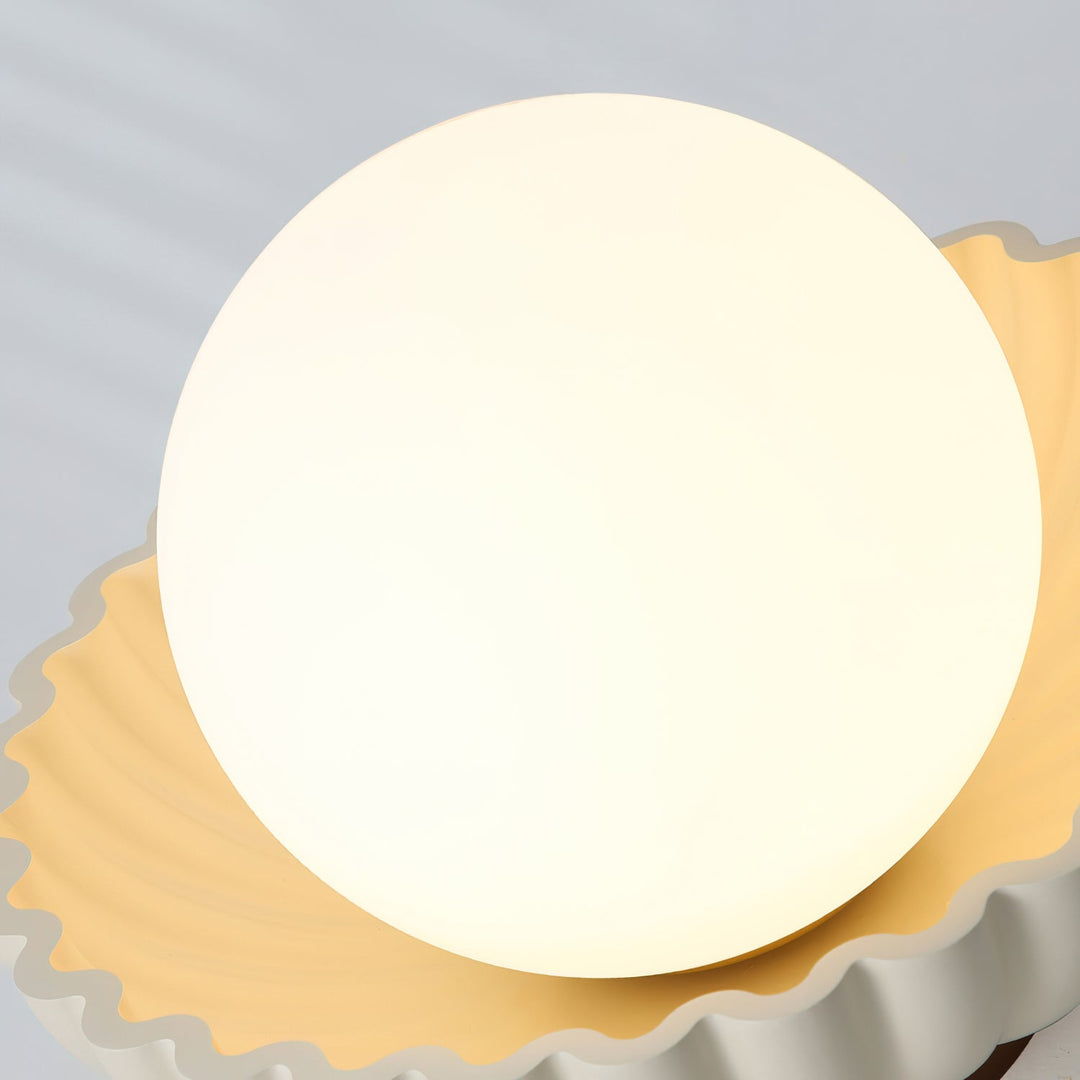 Plafonnier élégant de style Alien Cream en métal beige et verre
