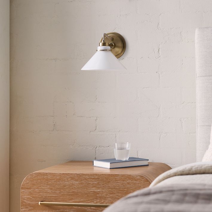 Aplique Aurenza: Lámpara de pared rústica con detalles metálicos para espacios acogedores