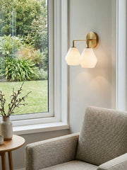 Applique murale multi-têtes Merin – Luminaire de salle de bain minimaliste en métal et verre