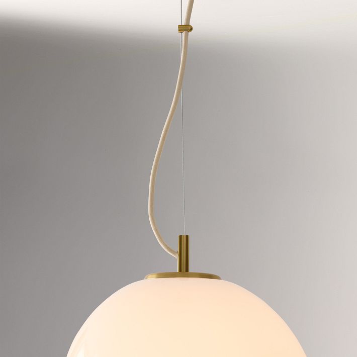 Lámpara colgante minimalista de cristal Lumivelle: diseño regulable en altura