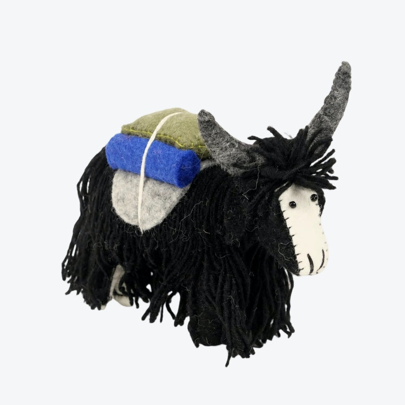 Adorno de yak de fieltro de lana nepalí hecho a mano  