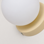 Bild in Gallery-Viewer laden, Nuvol Glass Plug-In Wall Light