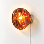 Charger l'image dans la visionneuse de galerie, Molten Acrylic Plug-In Wall Light