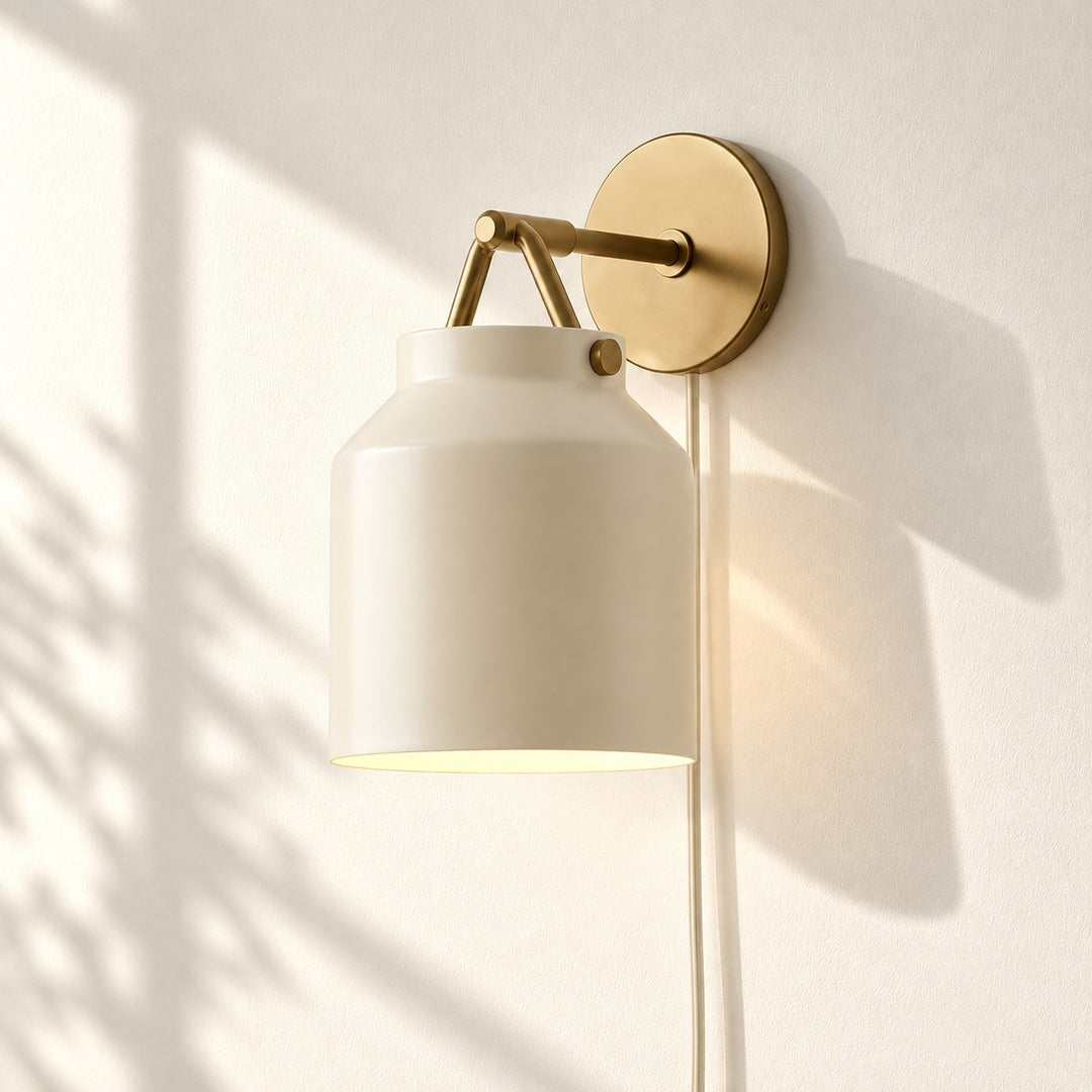 Hanton Modern Minimalist Nordic Plug-In Wall Sconce for Bathroom and Hallway