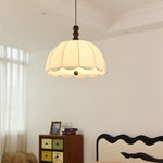 Bild in Gallery-Viewer laden, Scalloped Floral Fabric Wood Swag Pendant