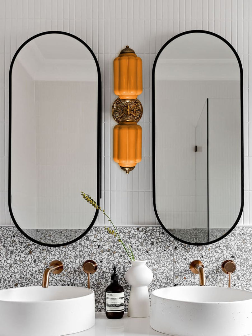 Aplique de pared horizontal Eloise de cristal vintage americano con forma de farol