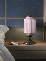 Charger l&#39;image dans la visionneuse de galerie, Lampe de table LED Eloise vintage en verre
