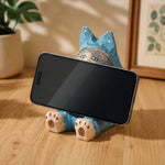 Cargar imagen en el visor de la Galería, Wooden animal phone stand scene view
