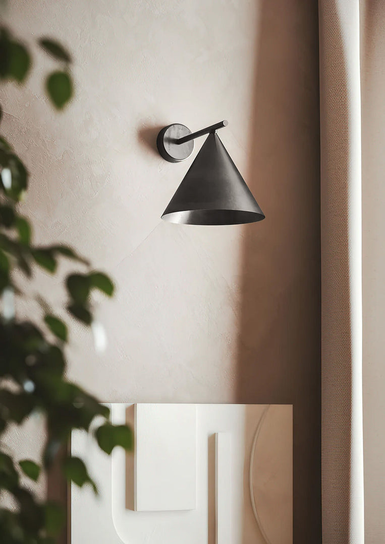 Skulpturale Kegel-Wandlampe – Retro-inspirierte Minimalistische Dekorative Ambientebeleuchtung für Wohnzimmer
