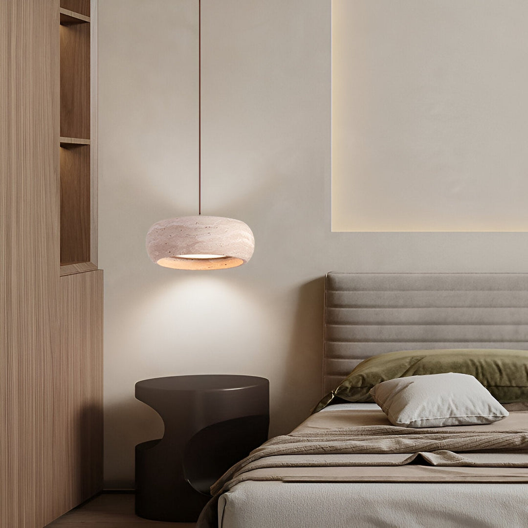 Suspension en pierre travertin style Wabi Sabi