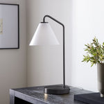 Cargar imagen en el visor de la Galería, Lámpara de mesa cónica escultural Conica: iluminación moderna de vidrio para dormitorio o escritorio
