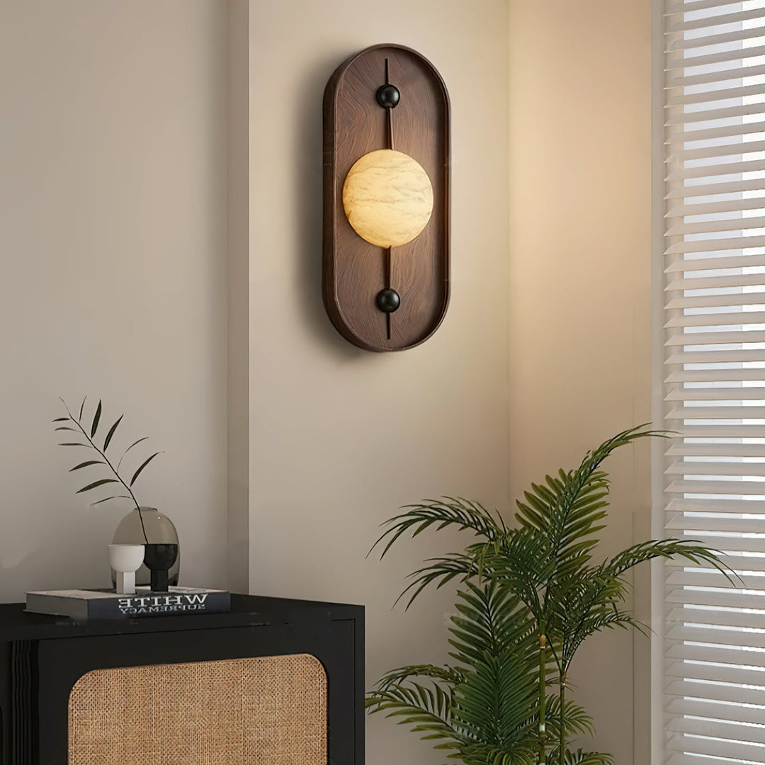 Bezel Alabaster Wandleuchte