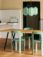 Bild in der Galerieansicht laden, Eloise Kronleuchter – Milchglas-Kronleuchter in einem Vintage-Stil-Finish

