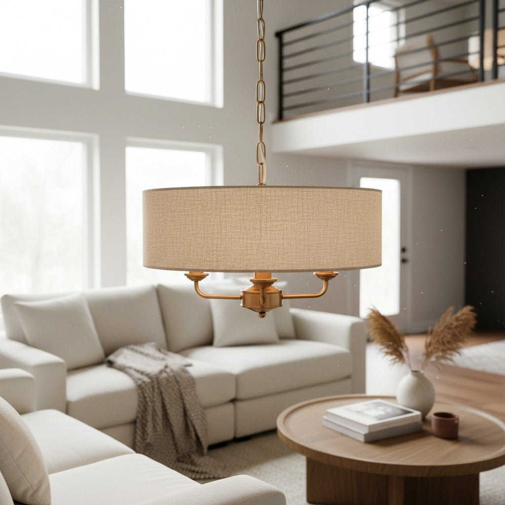 Tela eleganter Mehrarm-Pendelleuchter mit skulpturalen Schirmen für Esszimmer und Wohnbereich