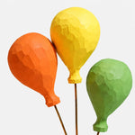 Cargar imagen en el visor de la Galería, Colorful wooden balloon detail