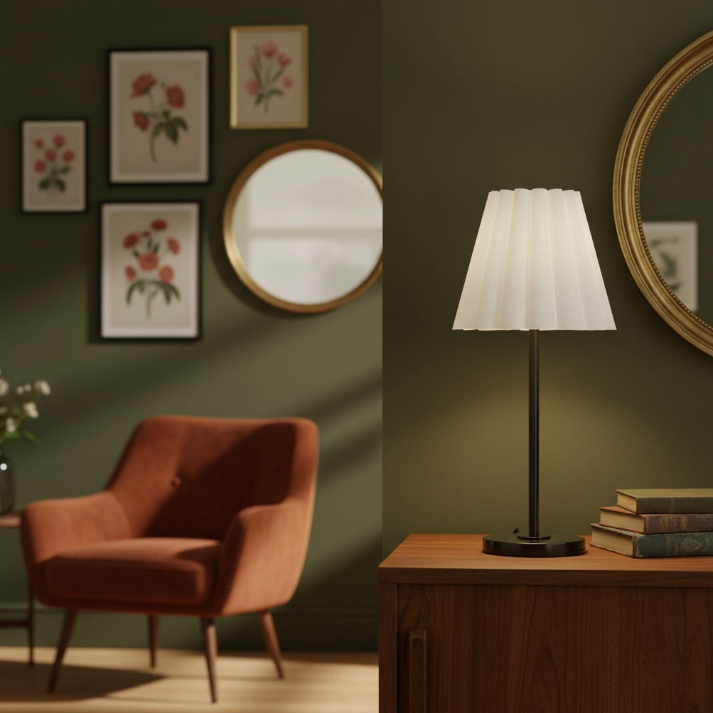 Lámpara de mesa delgada de transición Ruffmeto: iluminación con pantalla escultural para sala de estar o dormitorio