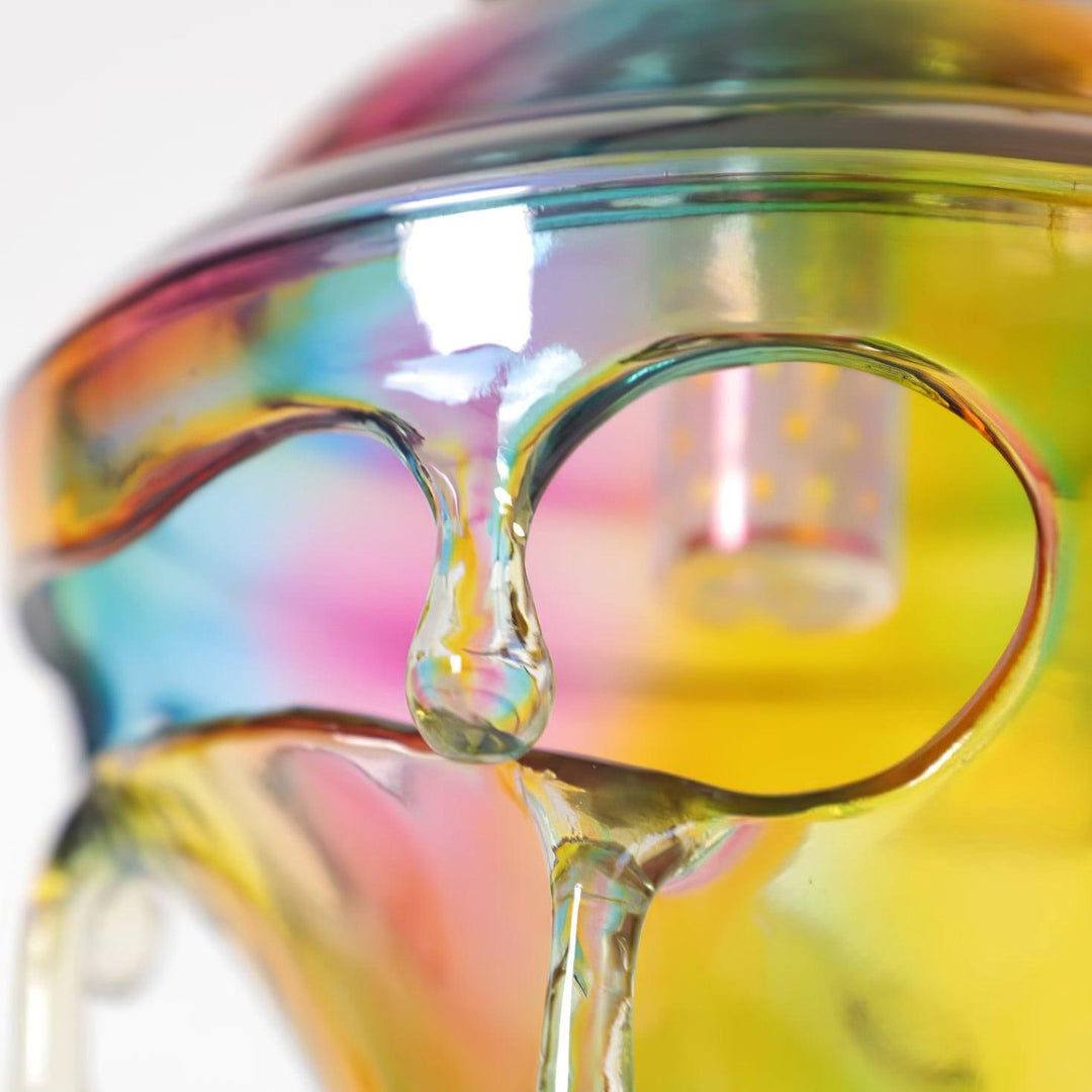Lámpara de mesa con forma de gota de agua