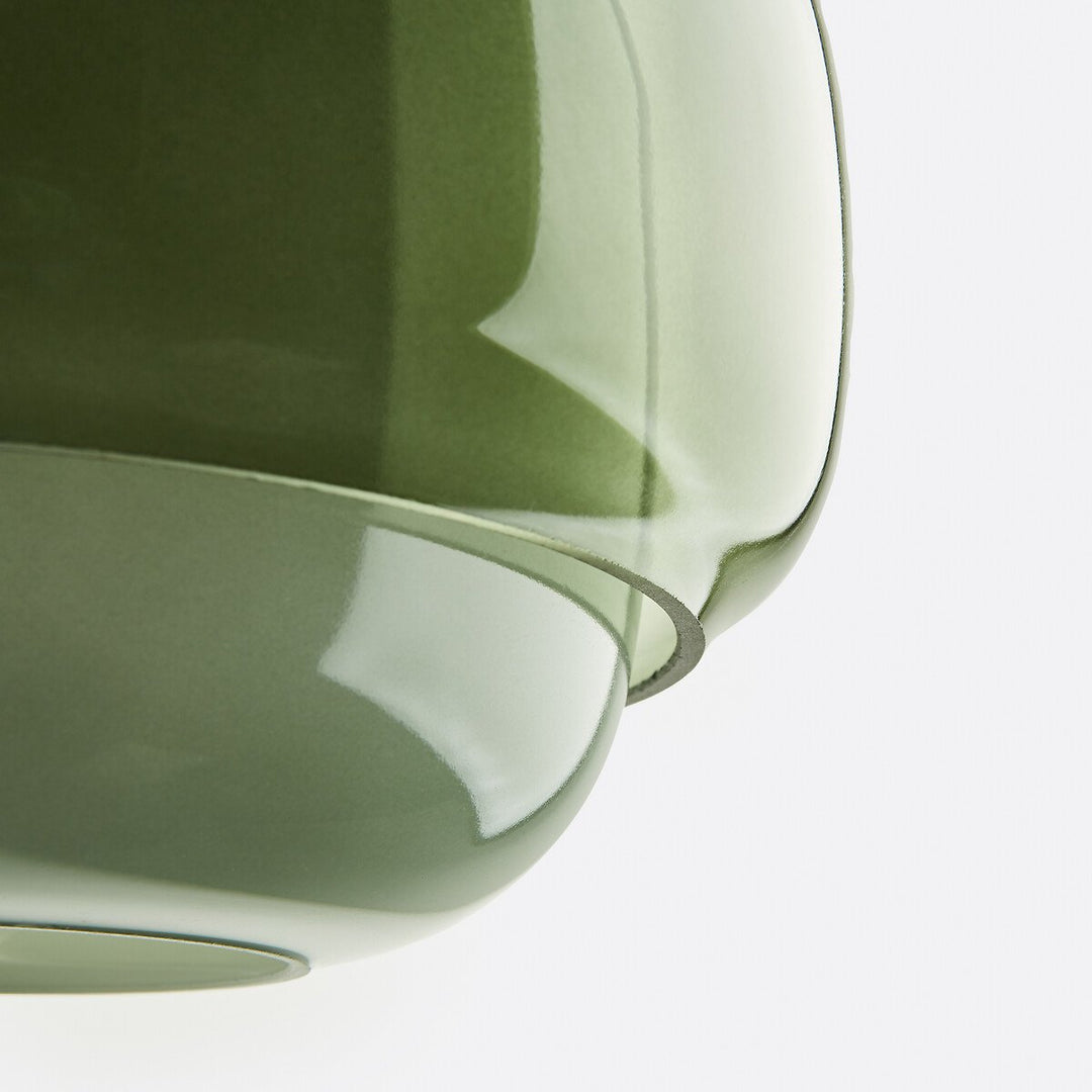 Aplique de pared Clinco con forma de globo de cristal contemporáneo: diseño moderno, iluminación versátil para salón, dormitorio y pasillo.