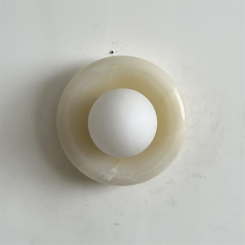 Applique Orli en jade blanc