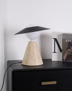 Bild in der Galerieansicht laden, Bartley Tischlampe
