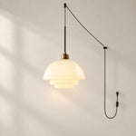 Charger l'image dans la visionneuse de galerie, Vintage Milk White Glass Plug-In Pendant Light