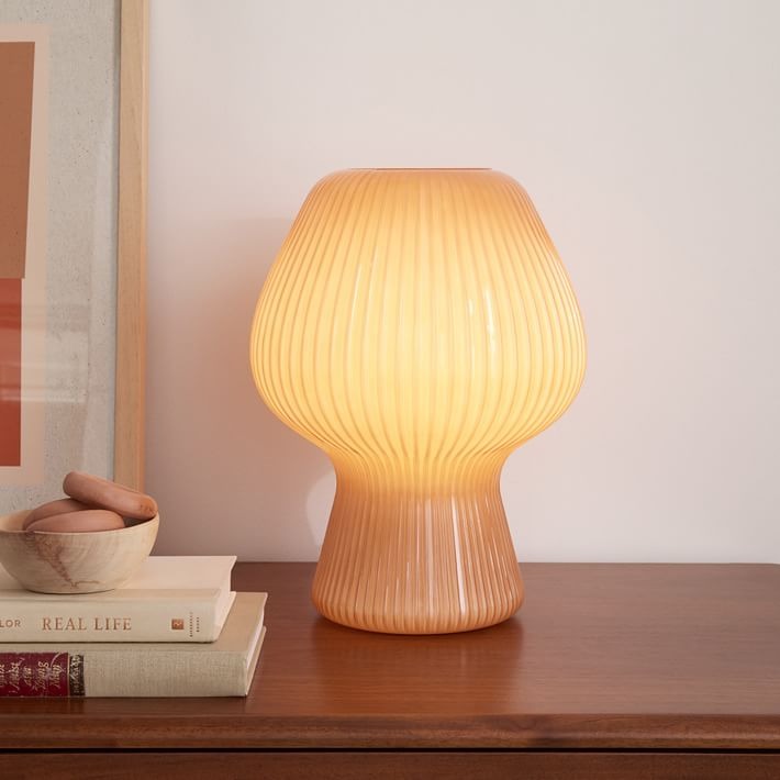 Lámpara de mesa Novarise de vidrio acanalado: iluminación decorativa de vidrio texturizado