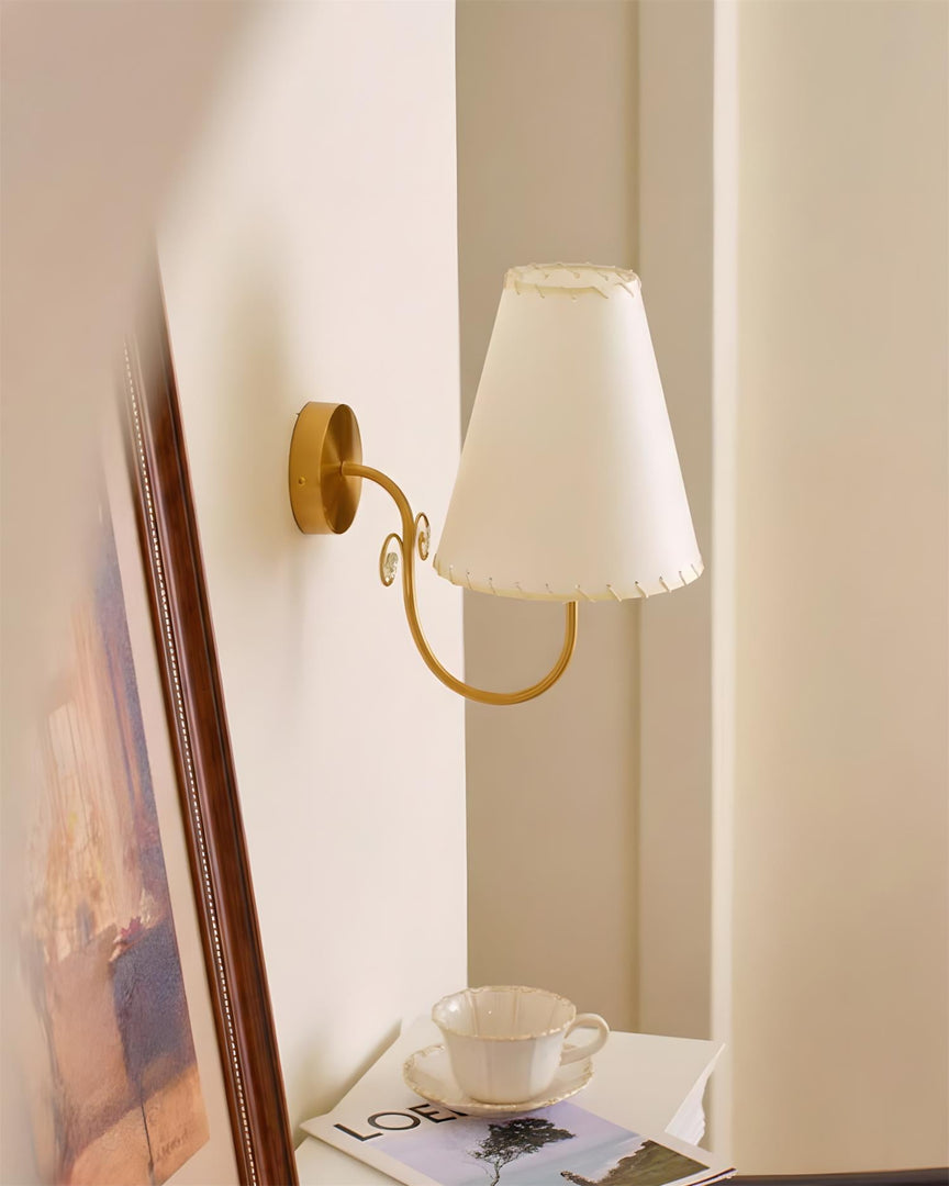 Lámpara de pared Gentle Bend