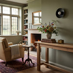 Charger l&#39;image dans la visionneuse de galerie, Radiro Globe Brass and Black Wall Light - Minimalist Scandinavian Sconce
