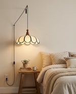 Bild in Gallery-Viewer laden, Scalloped Abaca Woven Plug-In Swag Pendant