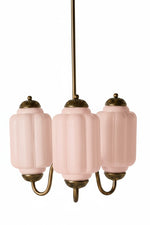 Cargar imagen en el visor de la Galería, Lámpara colgante Eloise de vidrio lechoso festoneado de inspiración vintage: lámpara de acento moderna para cocina y dormitorio.
