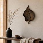 Cargar imagen en el visor de la Galería, Small wooden leaf wall sculpture in a warm minimalist room