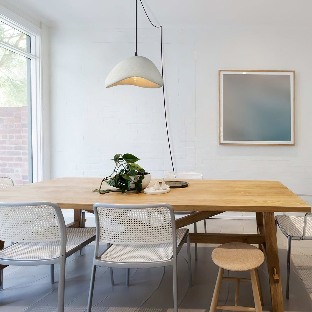 Curved Polystyrene Plug-In Pendant Light