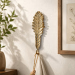 Cargar imagen en el visor de la Galería, Botanical iron wall hook in a warm interior