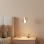 Charger l'image dans la visionneuse de galerie, Suspension sphérique décorative en cristal Lorivo, effet étoilé pour espaces de détente