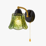 Bild in Gallery-Viewer laden, Vintage green glass wall lamp with pull-cord switch