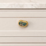 Cargar imagen en el visor de la Galería, French Vintage Cashew Shell Brass Cabinet Knobs and Pulls - image 10