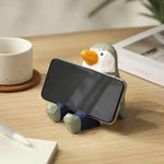 Cargar imagen en el visor de la Galería, Wooden animal phone stand scene view