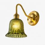 Cargar imagen en el visor de la Galería, Vintage Green Glass Wall Sconce