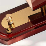 Charger l'image dans la visionneuse de galerie, Lampes murales sculpturales Livessa - Métal moderne et verre pour chambres et salons