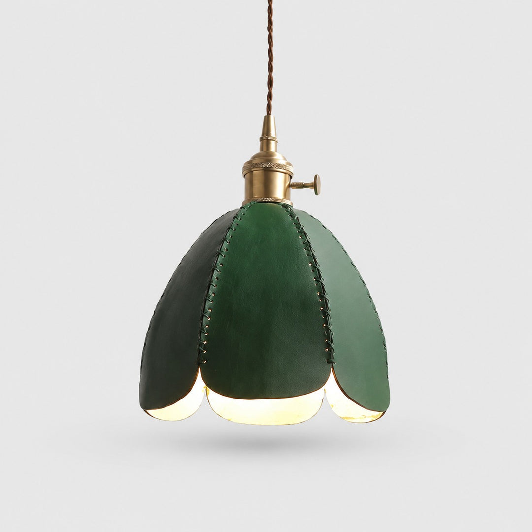 Single green leather pendant
