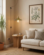 Bild in Gallery-Viewer laden, Leafy Gold Metal Glass Plug-In Pendant
