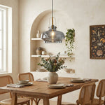 Charger l'image dans la visionneuse de galerie, Lampe suspendue moderne et élégante Cavelle - Silhouette moderne raffinée pour intérieurs résidentiels et commerciaux