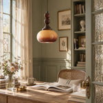 Charger l'image dans la visionneuse de galerie, Brown glass pendant in a study corner