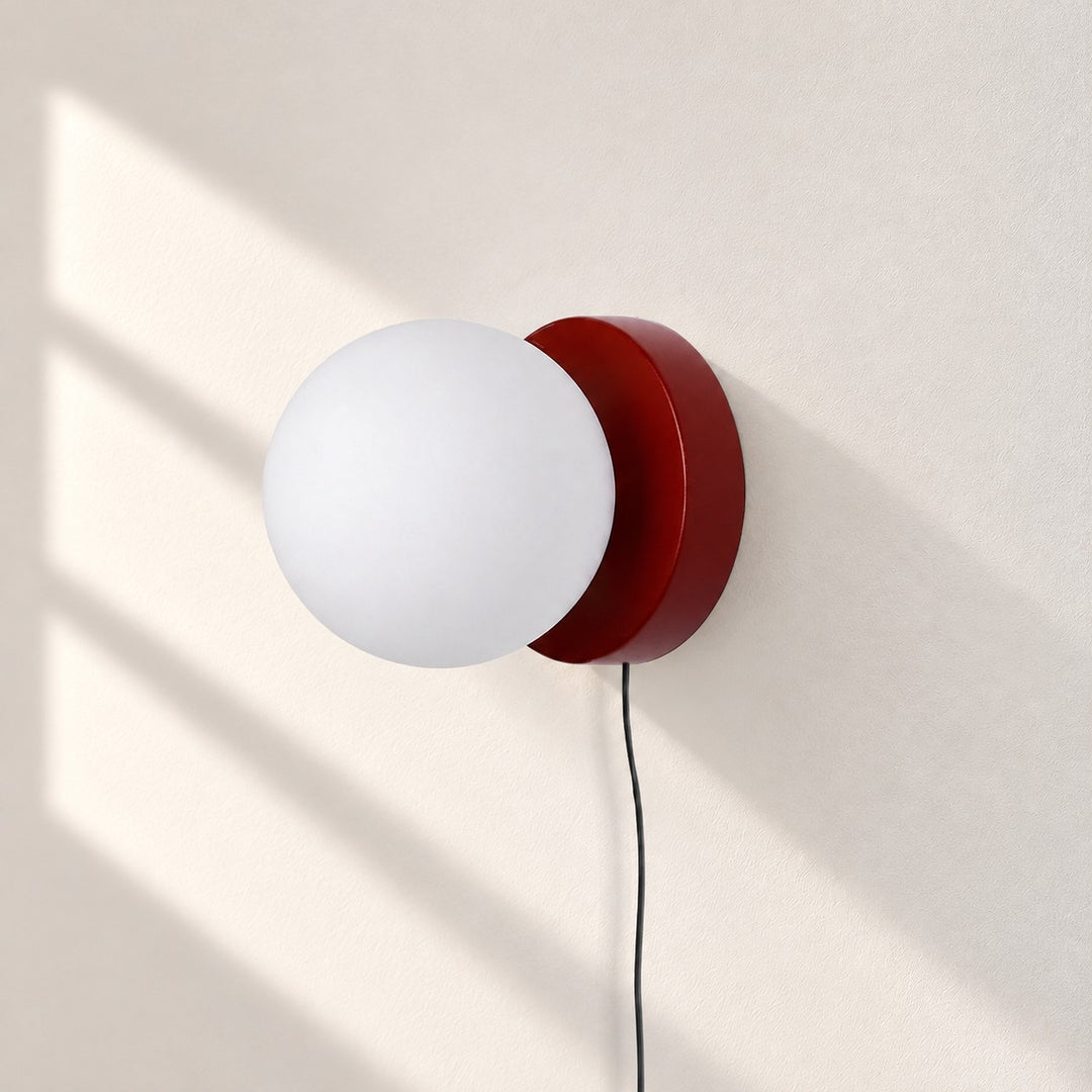 Nuvol Glass Plug-In Wall Light
