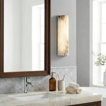 Charger l'image dans la visionneuse de galerie, Lampe Murale Contemporaine AlaVelle en Albâtre – Applique Murale Minimaliste pour Chambres et Couloirs