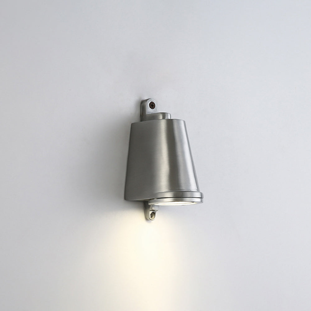 Luz de Pared Exterior Industrial Metálica en Forma de Campana IP65 Impermeable