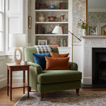 Bild in Gallery-Viewer laden, Ceruna Tischlampe mit Keramikkörper und strukturierter Oberfläche für Schlafzimmer oder Wohnzimmer