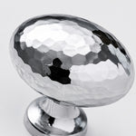 Cargar imagen en el visor de la Galería, Close view of cabinet knob finish and mounting stem
