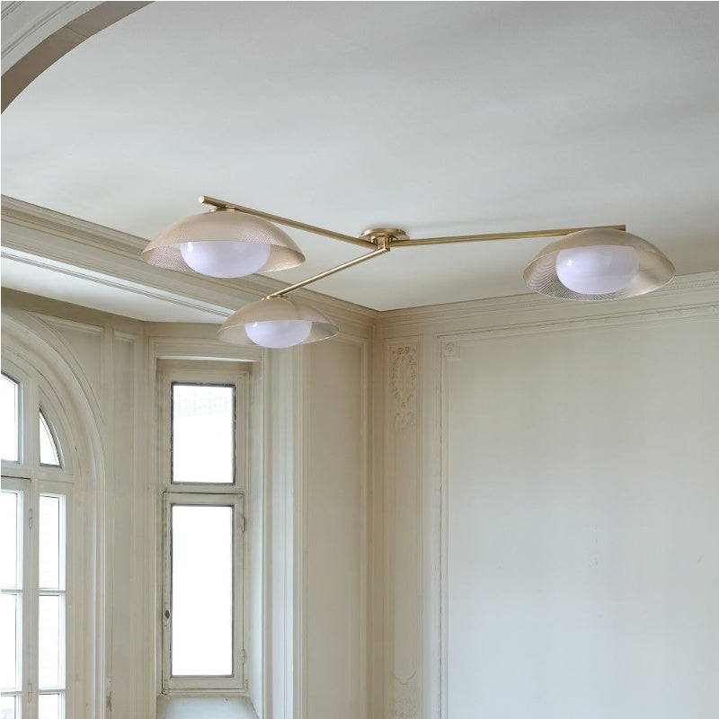 Lámpara de techo empotrada Elorina de 3 luces de vidrio y metal: una elegante luminaria para espacios modernos.